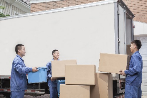 Move planner checking access details for a Chelsea removals quote